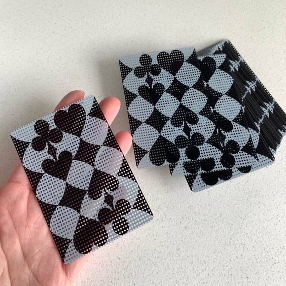 Molla Space Pokerface Transparent Playing Cards *Cracked Box* - Picture 5 of 6